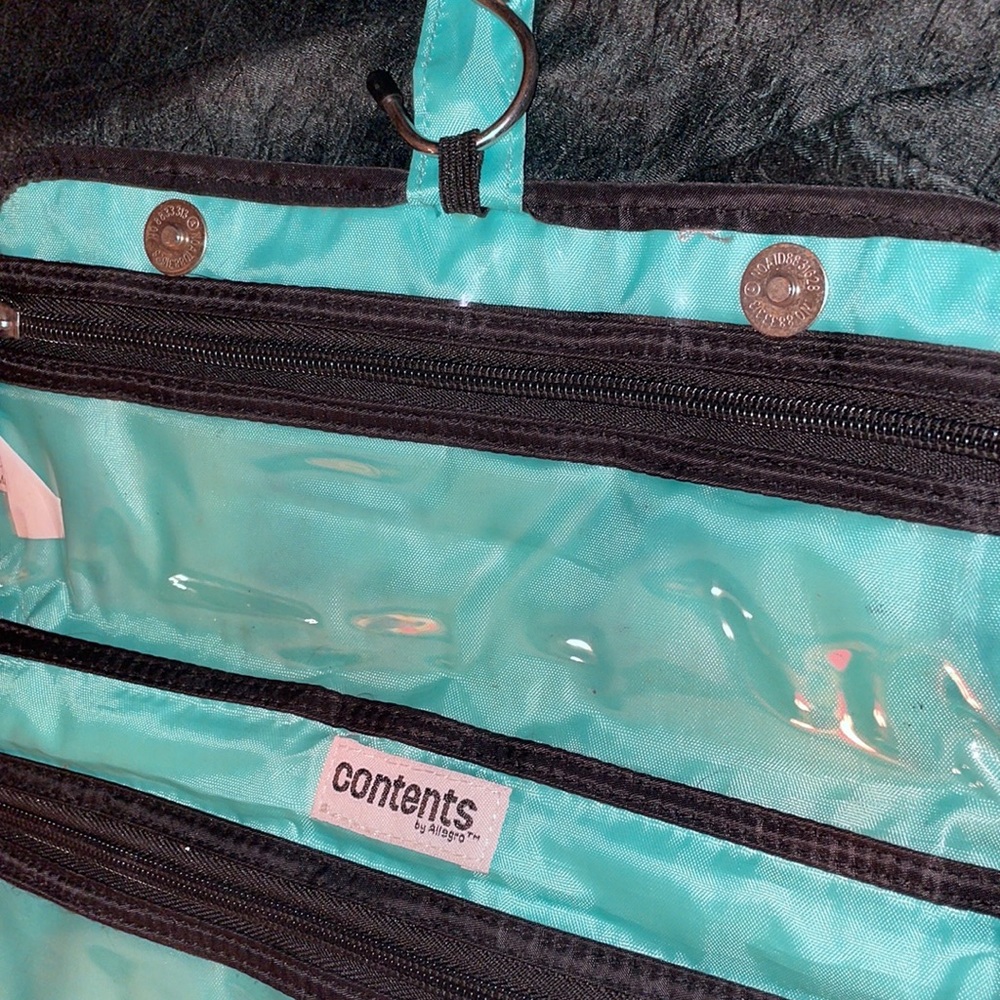 Makeup Bag - Picture 5 of 6
